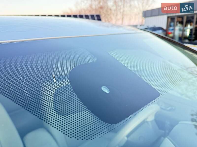 Хэтчбек Nissan Leaf 2012 в Владимире фото 26 Хэтчбек Nissan Leaf 2012 в Владимире