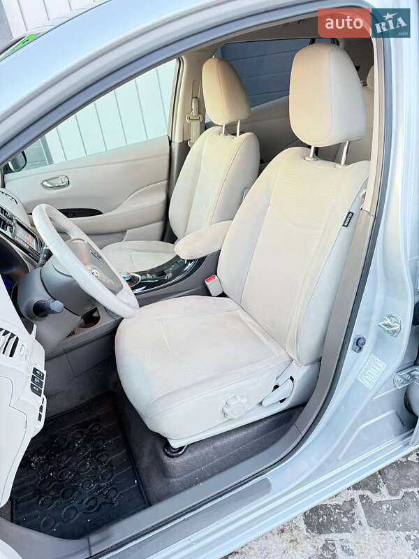 Хэтчбек Nissan Leaf 2012 в Владимире фото 29 Хэтчбек Nissan Leaf 2012 в Владимире