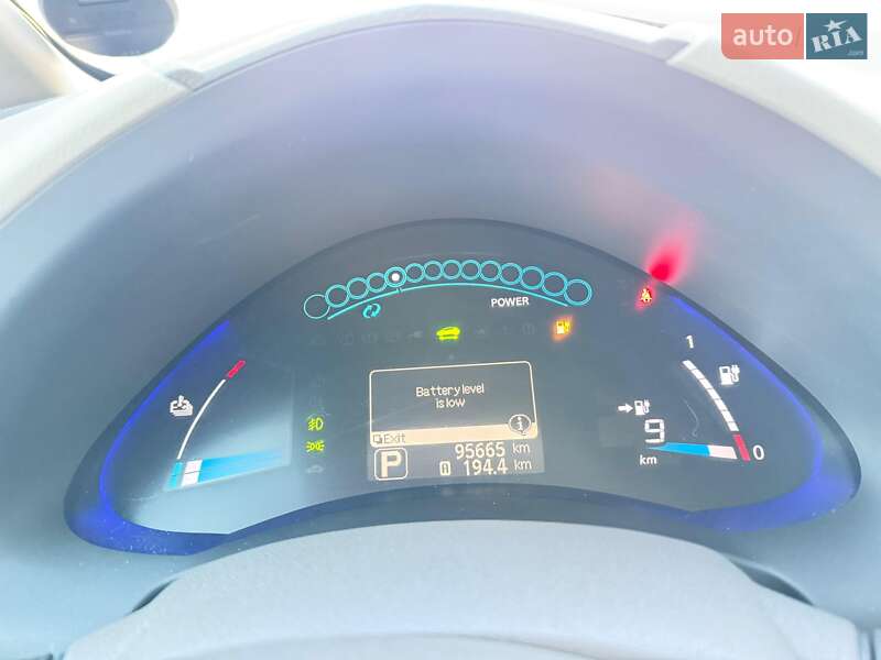 Хэтчбек Nissan Leaf 2012 в Владимире фото 41 Хэтчбек Nissan Leaf 2012 в Владимире