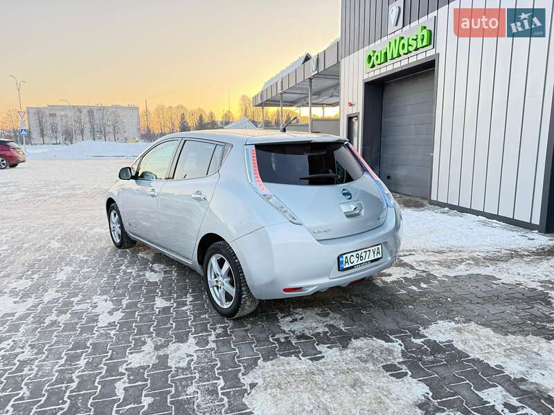 Хэтчбек Nissan Leaf 2012 в Владимире фото 83 Хэтчбек Nissan Leaf 2012 в Владимире
