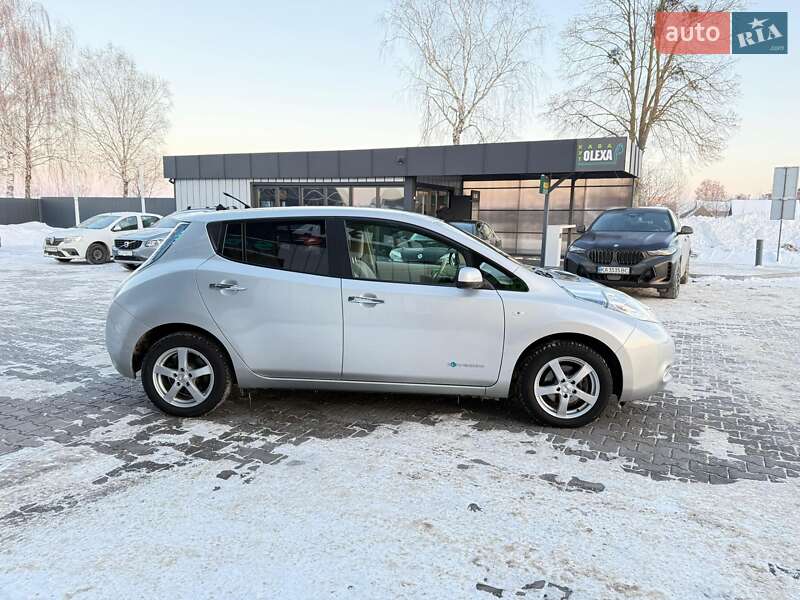 Хэтчбек Nissan Leaf 2012 в Владимире фото 91 Хэтчбек Nissan Leaf 2012 в Владимире