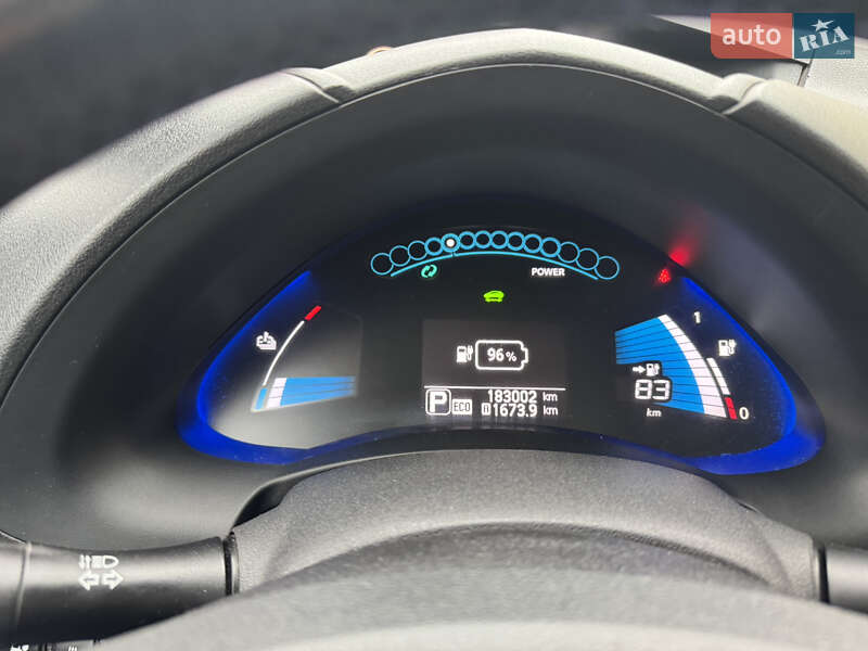 Хэтчбек Nissan Leaf 2013 в Одессе фото 6 Хэтчбек Nissan Leaf 2013 в Одессе