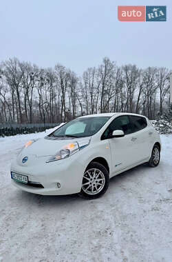 Хэтчбек Nissan Leaf 2015 в Луцке