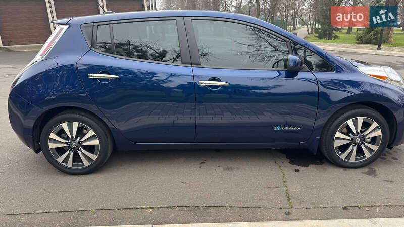 Хэтчбек Nissan Leaf 2016 в Измаиле фото 9 Хэтчбек Nissan Leaf 2016 в Измаиле