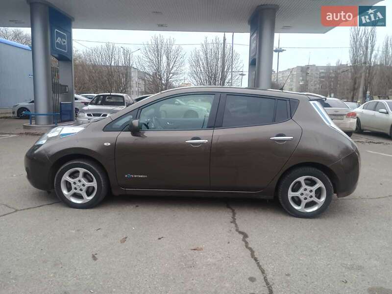 Хэтчбек Nissan Leaf 2017 в Николаеве фото 4 Хэтчбек Nissan Leaf 2017 в Николаеве