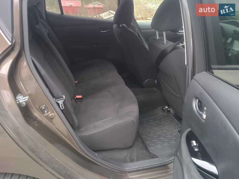 Хэтчбек Nissan Leaf 2017 в Николаеве фото 7 Хэтчбек Nissan Leaf 2017 в Николаеве