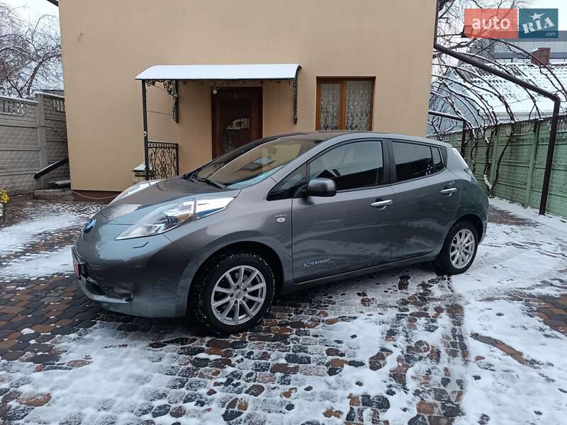 Nissan Leaf 2014