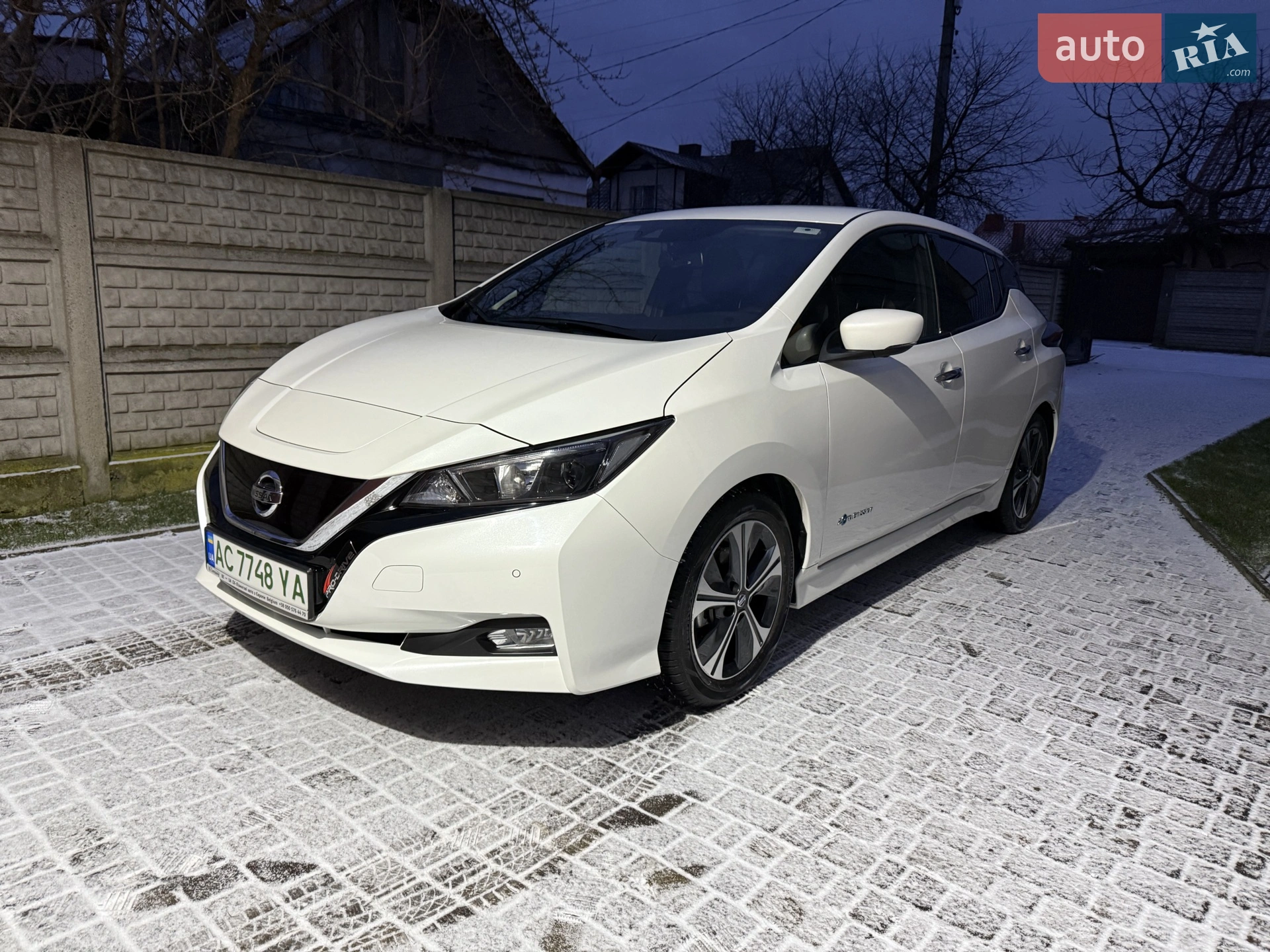 2020 Nissan Leaf - мініатюра 75
