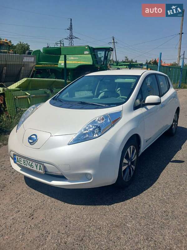 Nissan Leaf 2015