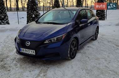 Хетчбек Nissan Leaf 2018 в Білогородці