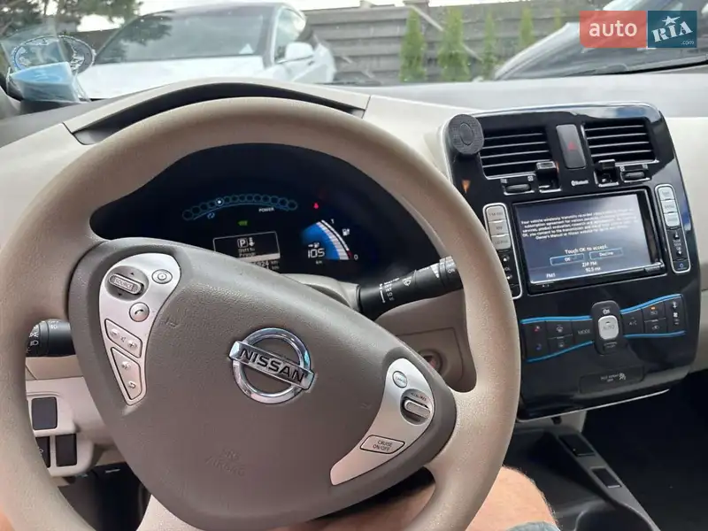 Nissan Leaf 2010