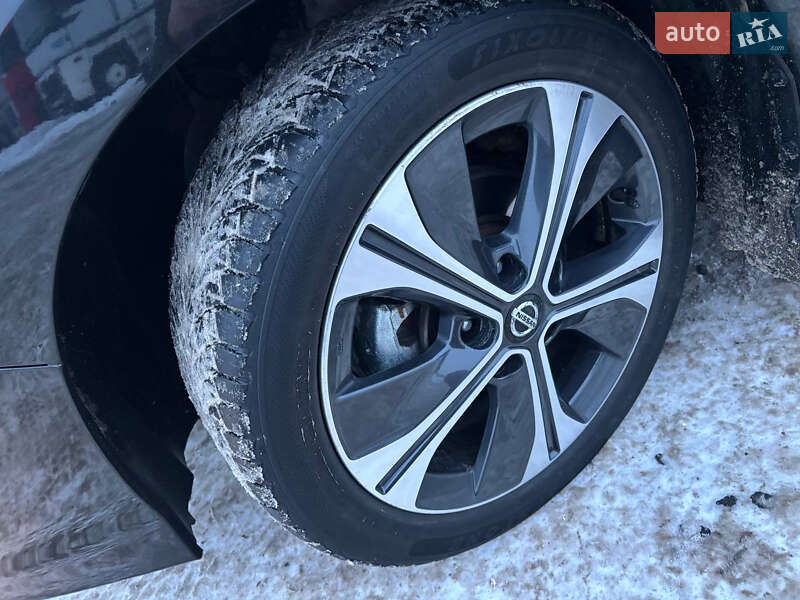 Хэтчбек Nissan Leaf 2018 в Владимире