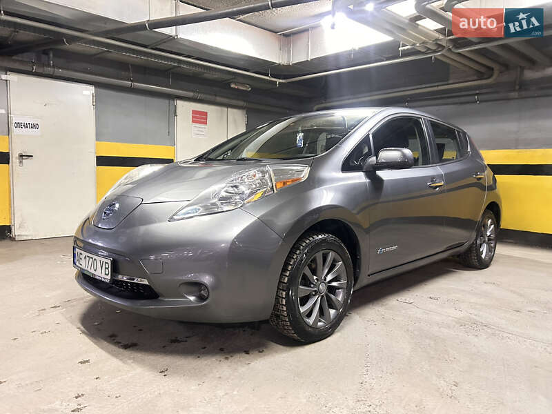 Хэтчбек Nissan Leaf 2014 в Днепре фото 2 Хэтчбек Nissan Leaf 2014 в Днепре