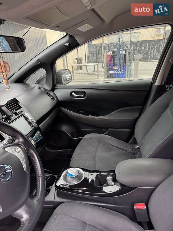 Хэтчбек Nissan Leaf 2015 в Одессе фото 6 Хэтчбек Nissan Leaf 2015 в Одессе