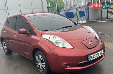 Хетчбек Nissan Leaf 2013 в Одесі