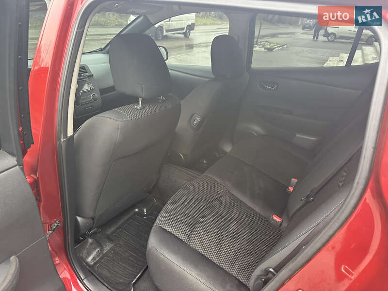 Хетчбек Nissan Leaf 2013 в Одесі