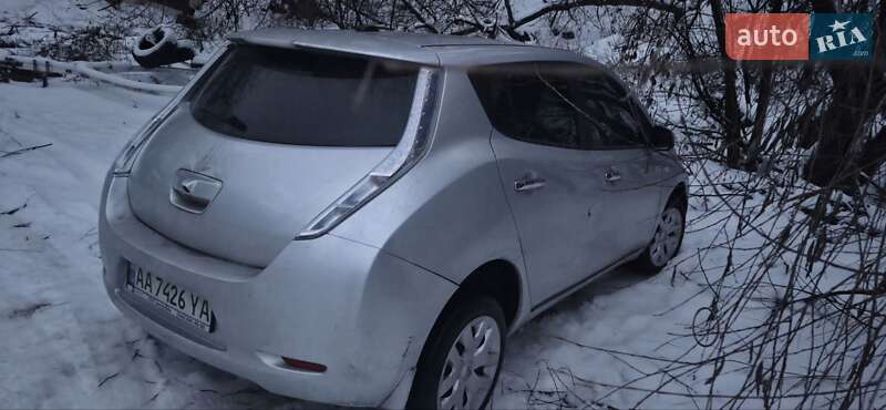 Хэтчбек Nissan Leaf 2014 в Киеве фото 2 Хэтчбек Nissan Leaf 2014 в Киеве