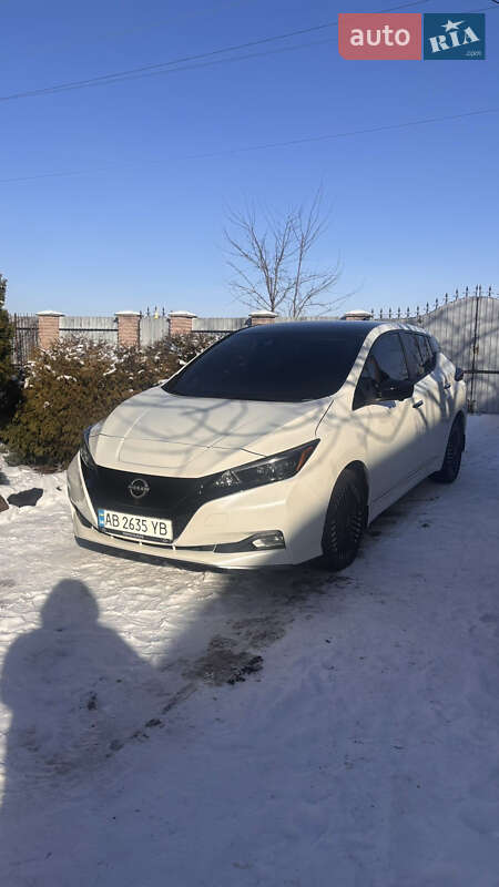 Хетчбек Nissan Leaf 2024 в Вінниці фото Хетчбек Nissan Leaf 2024 в Вінниці