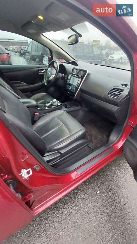 Хетчбек Nissan Leaf 2015 в Житомирі фото 20 Хетчбек Nissan Leaf 2015 в Житомирі