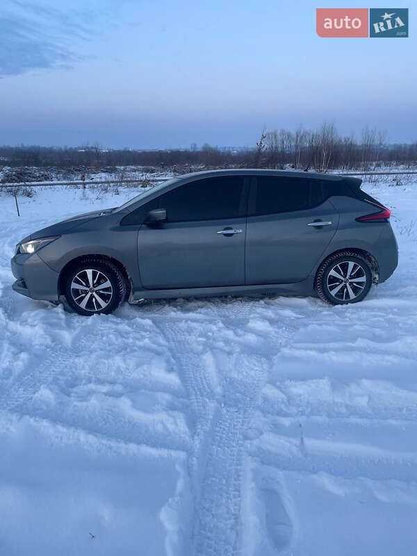 Хетчбек Nissan Leaf 2020 в Івано-Франківську фото 6 Хетчбек Nissan Leaf 2020 в Івано-Франківську