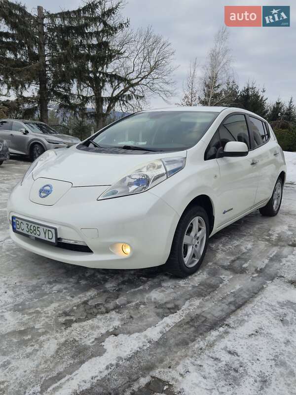 Хэтчбек Nissan Leaf 2014 в Золочеве