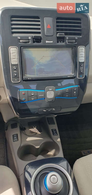 Хэтчбек Nissan Leaf 2012 в Житомире