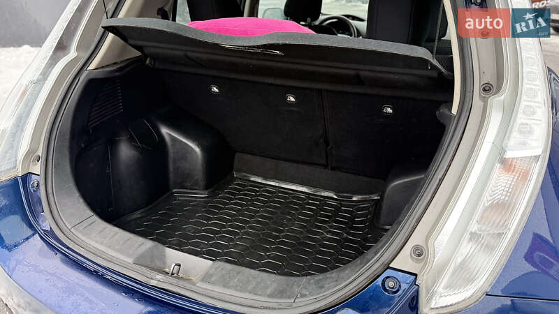 Хэтчбек Nissan Leaf 2017 в Тернополе