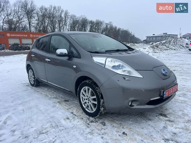 Хетчбек Nissan Leaf 2014 в Луцьку фото 3 Хетчбек Nissan Leaf 2014 в Луцьку