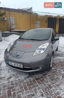 Хэтчбек Nissan Leaf 2015 в Ровно