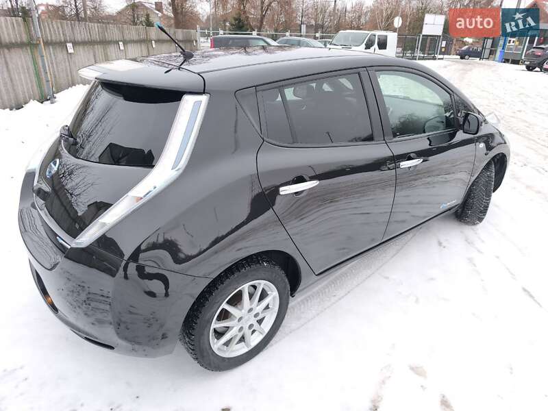 Хетчбек Nissan Leaf 2014 в Луцьку