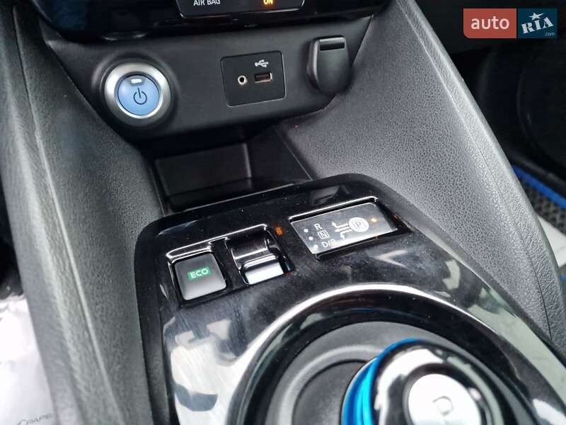Хэтчбек Nissan Leaf 2019 в Виннице