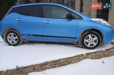 Хетчбек Nissan Leaf 2013 в Харкові