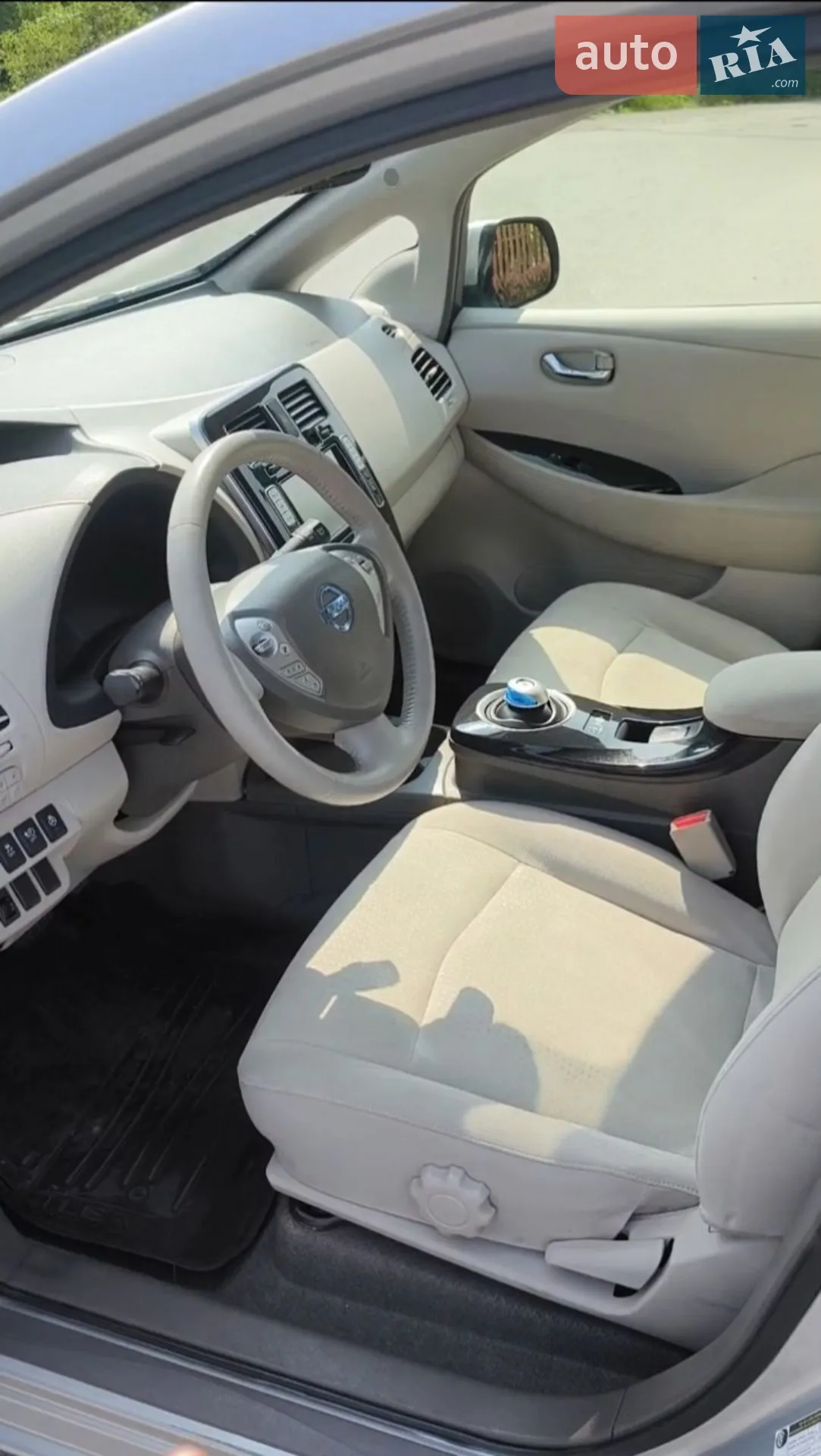 2012 Nissan Leaf - мініатюра 2