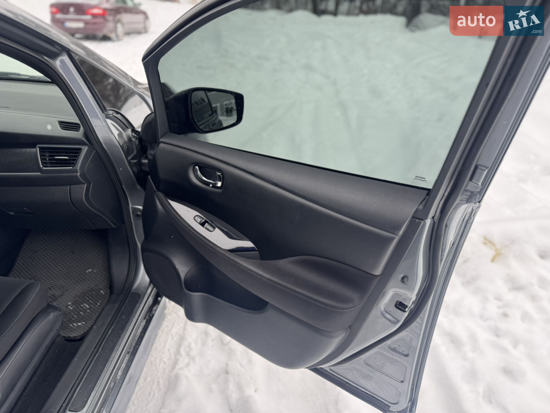 2019 Nissan Leaf - мініатюра 18
