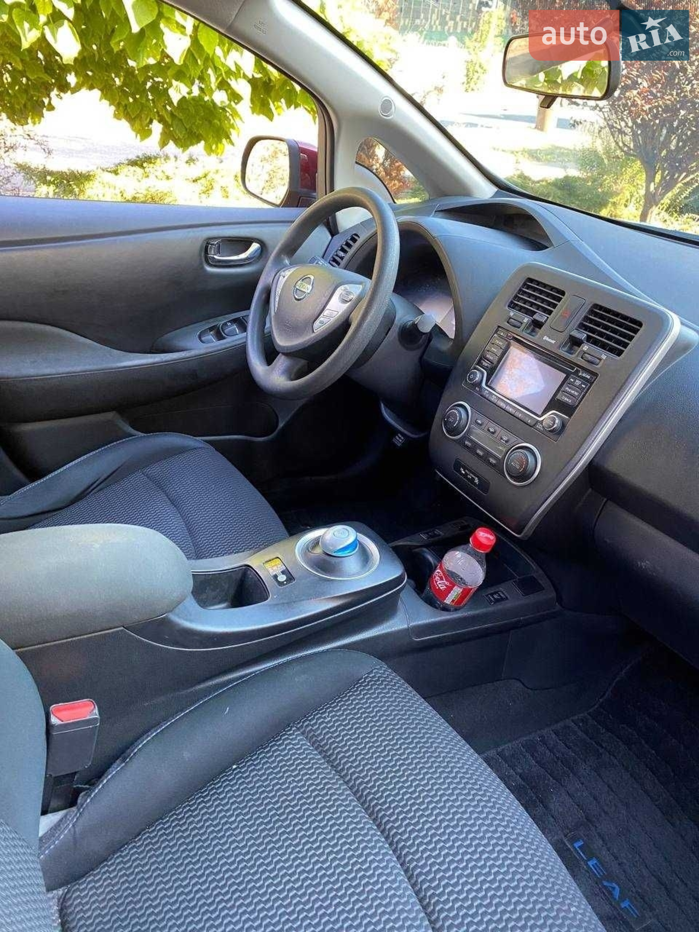 2017 Nissan Leaf - мініатюра 12