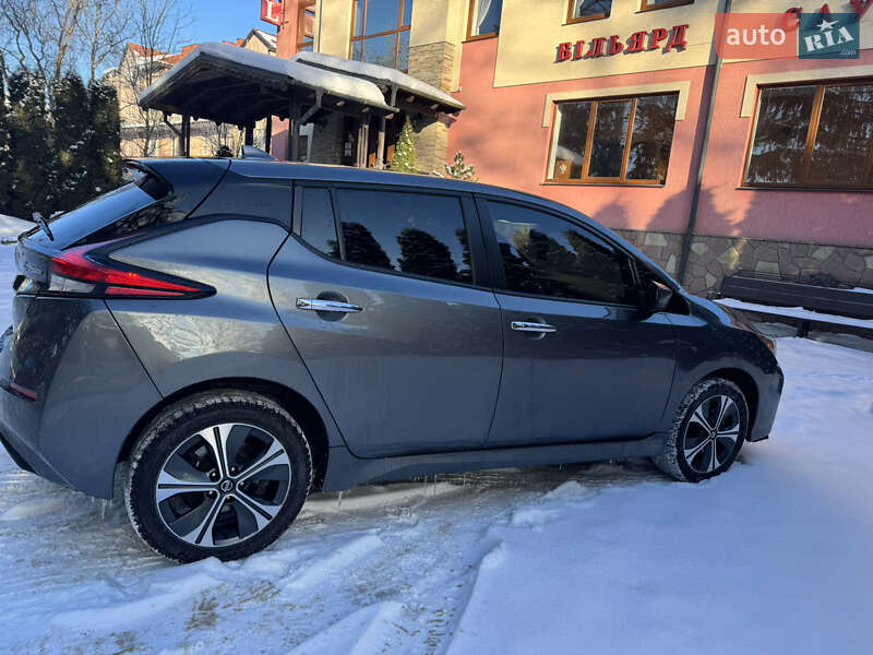 Хетчбек Nissan Leaf 2020 в Тернополі