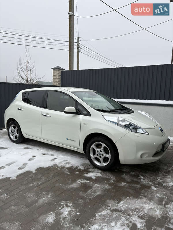 Хетчбек Nissan Leaf 2012 в Вінниці