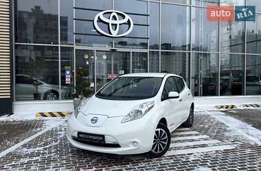 Хэтчбек Nissan Leaf 2016 в Чернигове