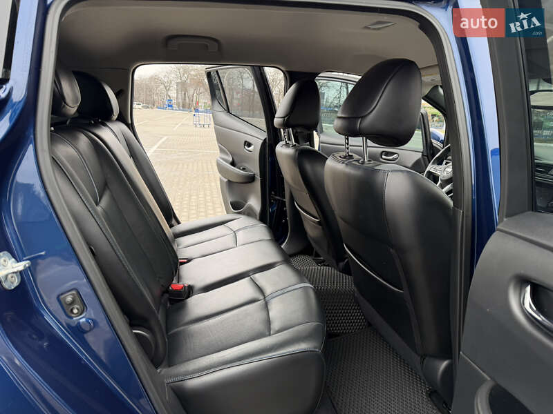 Хэтчбек Nissan Leaf 2018 в Одессе фото 23 Хэтчбек Nissan Leaf 2018 в Одессе