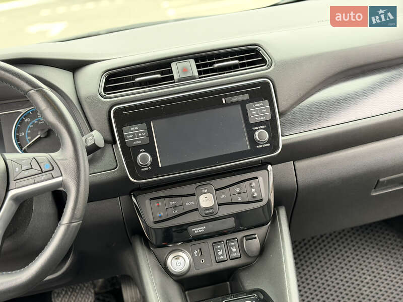 Хэтчбек Nissan Leaf 2018 в Одессе фото 31 Хэтчбек Nissan Leaf 2018 в Одессе