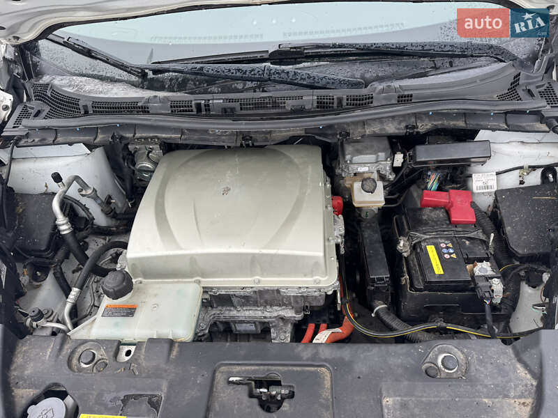 Хетчбек Nissan Leaf 2016 в Львові фото 10 Хетчбек Nissan Leaf 2016 в Львові