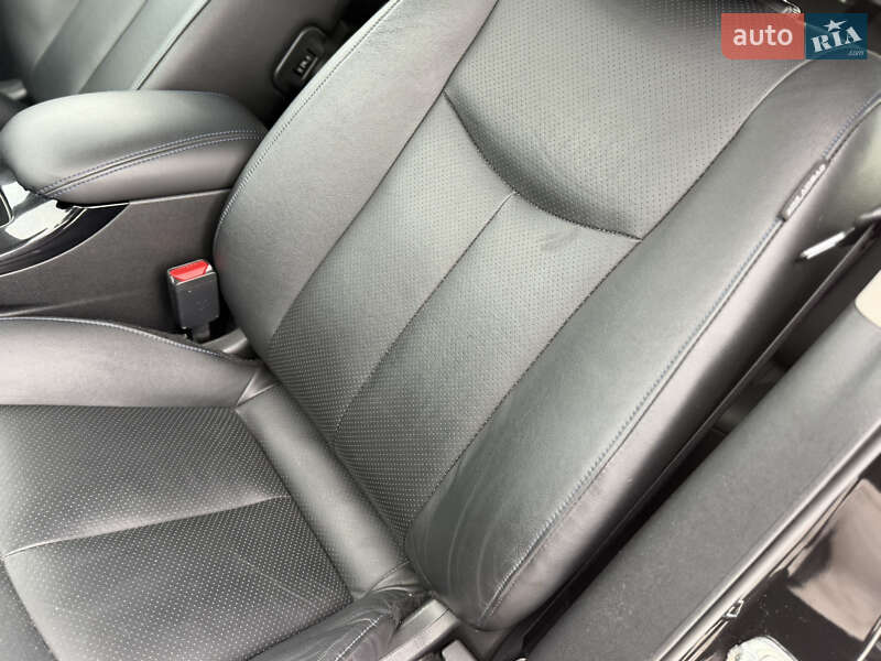 Хетчбек Nissan Leaf 2017 в Рівному