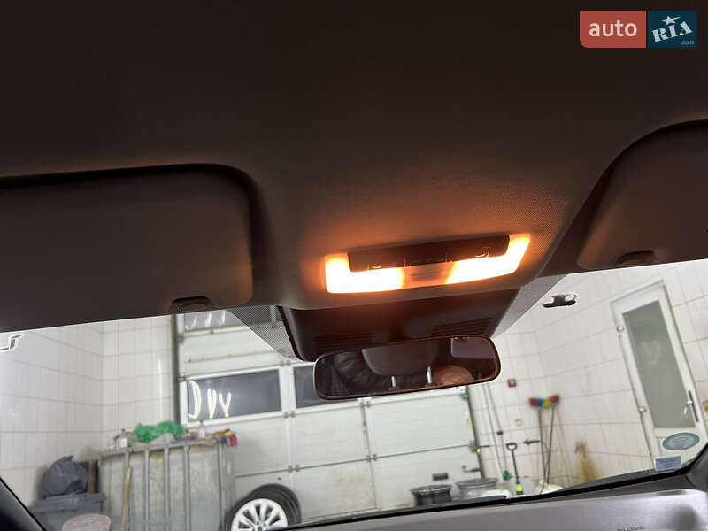 Хетчбек Nissan Leaf 2023 в Ковелі