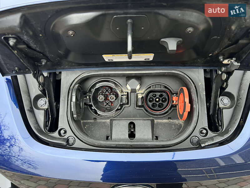 Хетчбек Nissan Leaf 2023 в Ковелі