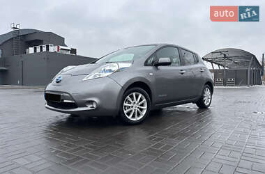 Хэтчбек Nissan Leaf 2013 в Днепре