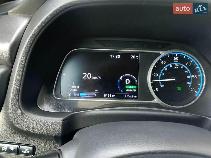 Хэтчбек Nissan Leaf 2022 в Киеве фото 13 Хэтчбек Nissan Leaf 2022 в Киеве