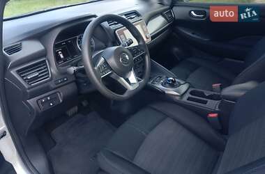 Хэтчбек Nissan Leaf 2022 в Киеве