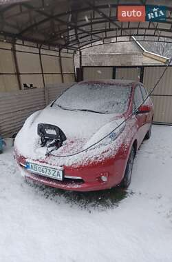 Хэтчбек Nissan Leaf 2012 в Житомире