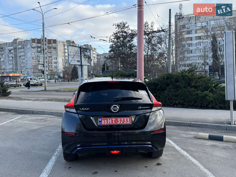 Хетчбек Nissan Leaf 2018 в Миколаєві