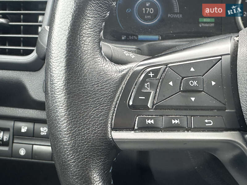 Хэтчбек Nissan Leaf 2022 в Черновцах фото 12 Хэтчбек Nissan Leaf 2022 в Черновцах